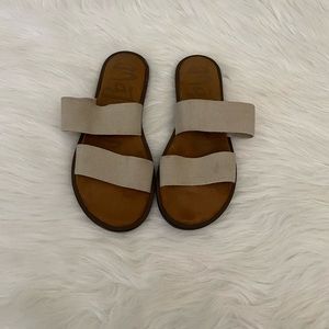 Mad love sandals size 9